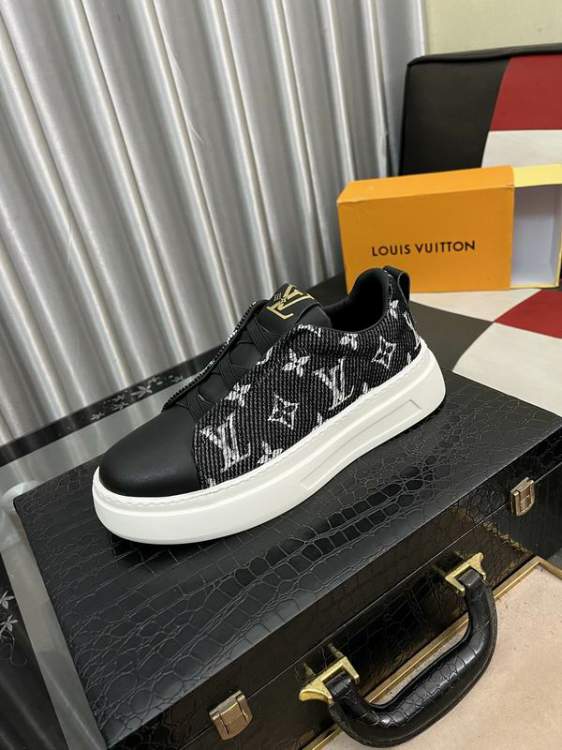 Picture of Louis Vuitton Shoes _SKULVsz38-44hnh043215591